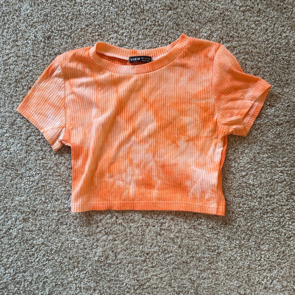 SHEIN Orange Ribbed Crop Top